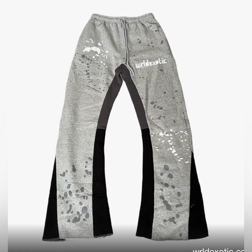 NWOT WRLDEXOTIC grey splatter sweatpants
